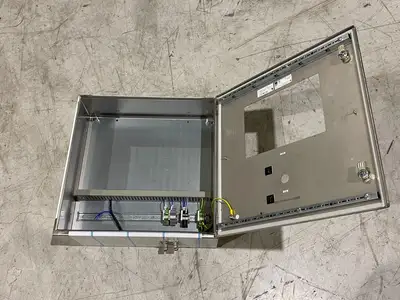 New | in-Stock RITTAL KEL 9405.600 STAINLESS STEEL ENCLOSURE 600X600X210MM Electrical Boxes | Maverick Industrial Sales #1119760