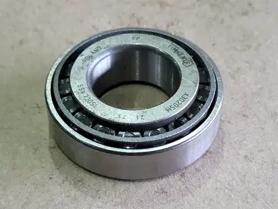 NEW TIMKEN 30205M 9/KM1