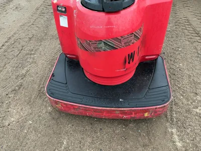 Used RAYMOND ELECTRIC PALLET TRUCK Electric Pallet Trucks Michigan US | Miedema Asset Management Group #1406514