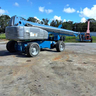 USED 2014 Genie S-125