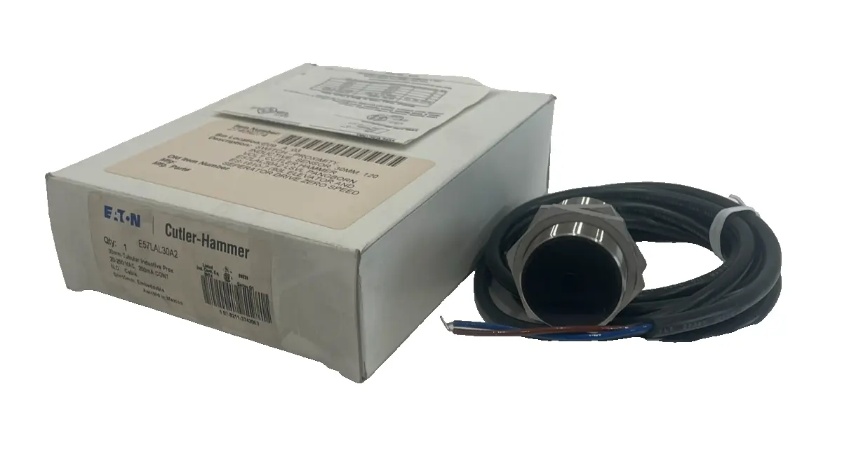 NEW CUTLER HAMMER E57LAL30A2 INDUCTIVE SENSOR SER.G1