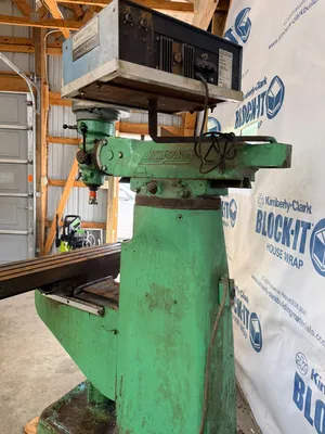 Used 1981 BRIDGEPORT SERIES I Vertical Mills Michigan US | Heavy Wall Consulting #1233500
