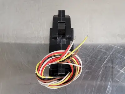 MCCB Auxiliary Switch Alarm Switch A01MN64B