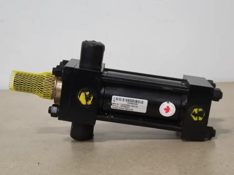 Used PARKER 2.50CD2HHNAT124AC4.000 Parts (Hydraulics and Pneumatics) British Columbia CA | Lenmark #264903