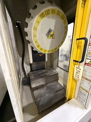 2013 FANUC ROBODRILL ALPHA-D21SIA5 Drilling & Tapping Centers | CNC EXCHANGE (3)