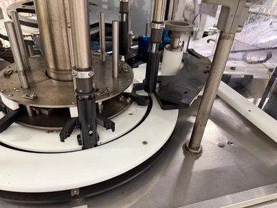 Used _UNKNOWN_ _UNKNOWN_ Odd-Form Component Inserter Rhode Island US | Federal Equipment Company #1347781