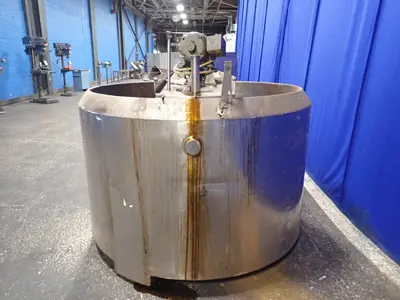 65" X 65" X 38" Jacketed Mixing Tank