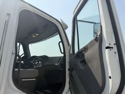 Used 2018 FREIGHTLINER 114SD STELLAR HOOKLIFT Hooklifts & Roll-Offs Minnesota US | Carco Truck & Equipment #1513867