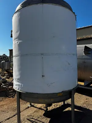 Tank, 1,000 Gallon, Jacketed, Insulated, Bottom Agitated, Stainless Steel, #5991479