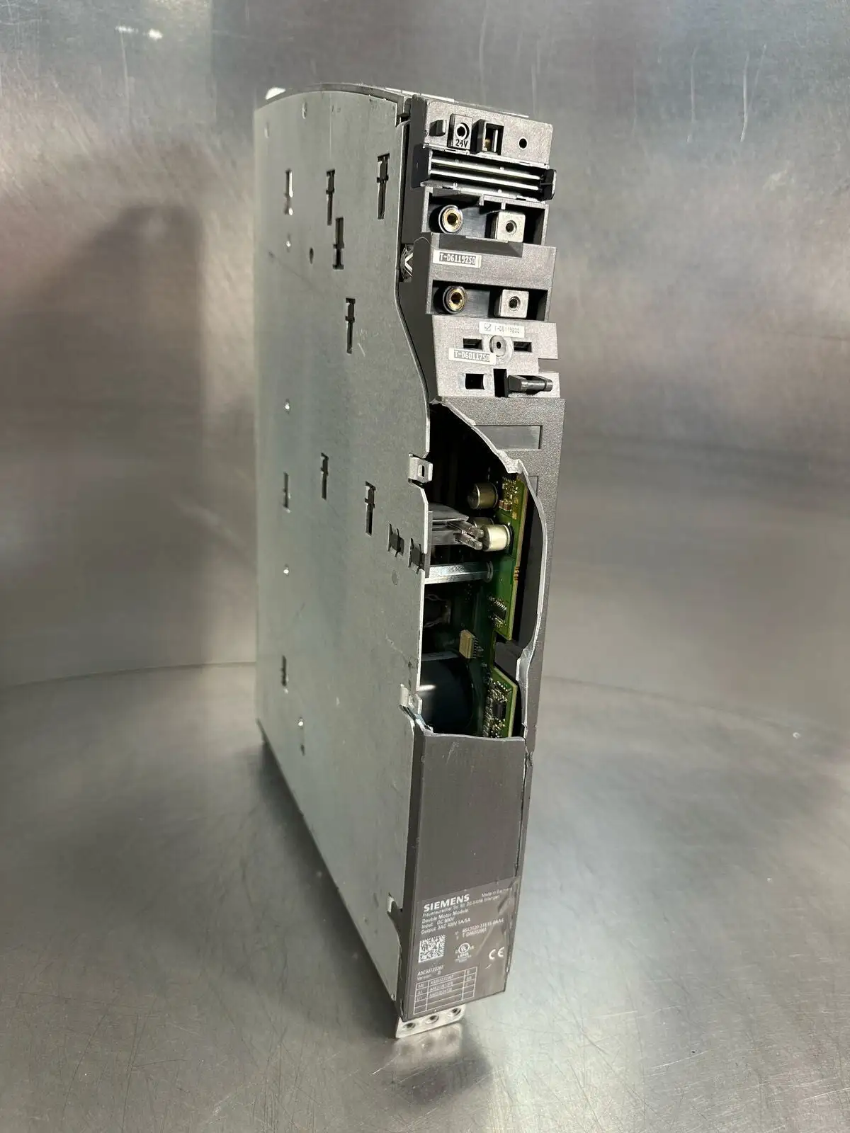 Siemens Sinamics 6SL3120-2TE15-0AA4 (8.4.1)