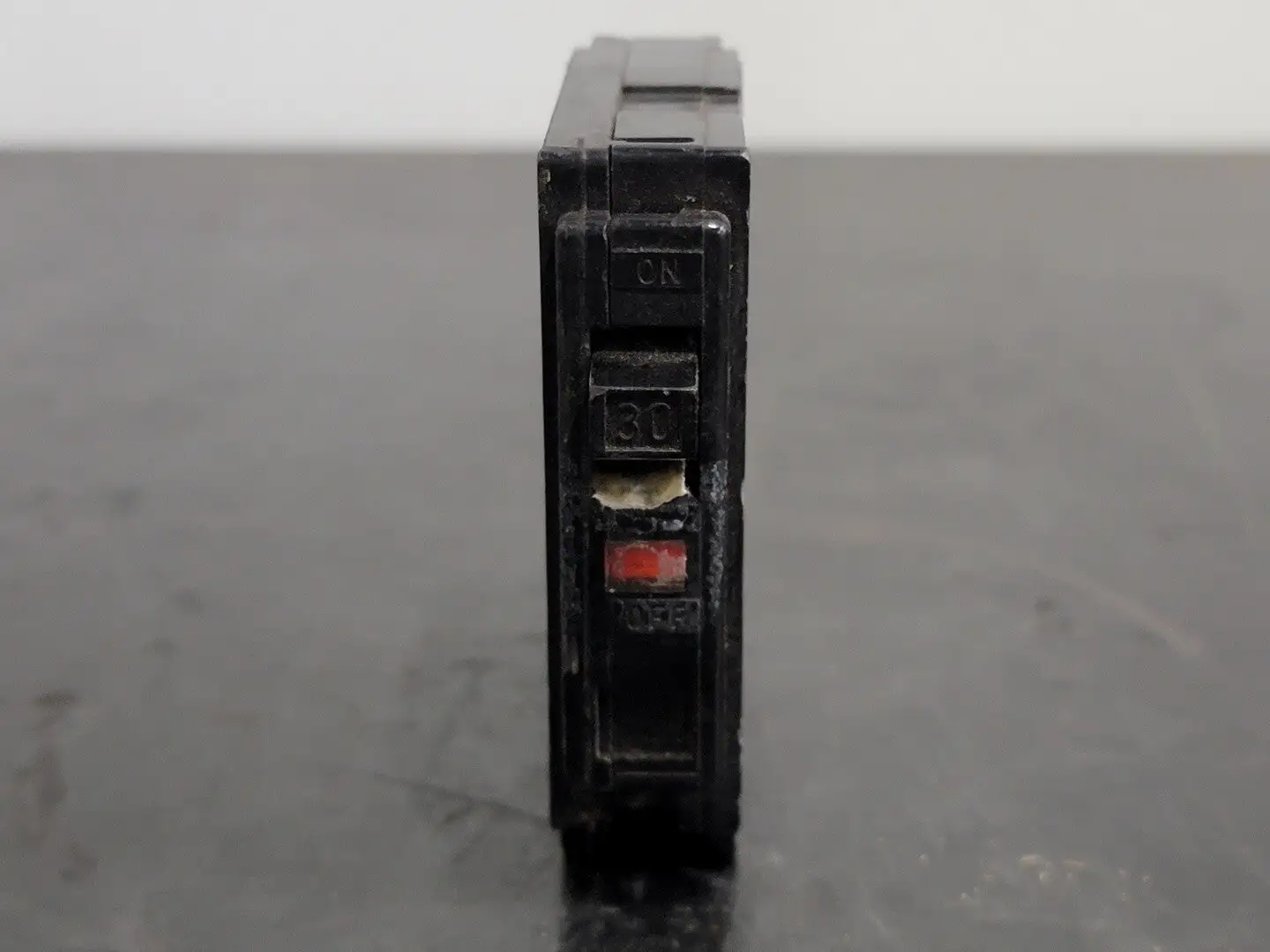 USED SQUARE D QO130