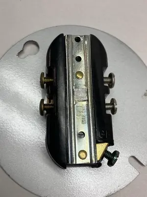 New | in-Stock LEVITON 98452-90-10-37 Misc Electrical & Power Parts Ohio US | Surplus Asset Holdings #1245703