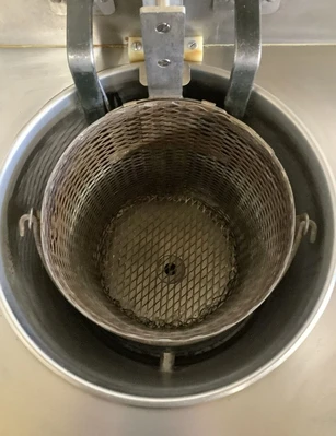 152-0340 Giles CF-400 Electric Fryer with Filter System