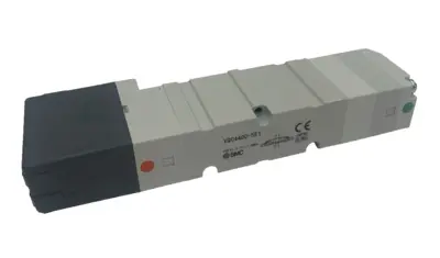 NEW SMC VQC4400-5E1 SOLENOID VALVE VQC44005E1