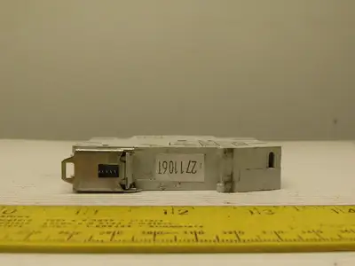 Eaton Cutler Hammer WMS1D13 13A 1 Pole Circuit Breaker DIN Rail Mount Lot of 2