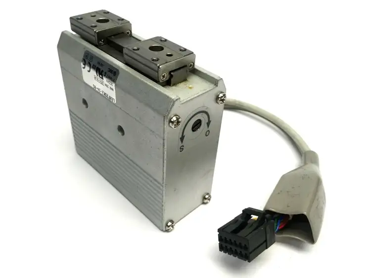 Used SMC BELT DRIVE 2-FINGER ELECTRIC GRIPPER 24V DC Belts | Maverick Industrial Sales #1106738