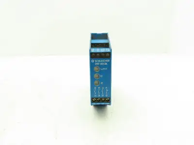 Schleicher SNT 4053 K Safety Relay 24VAC / 24VDC 50/60Hz 3NO 1NC
