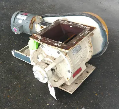 SPC9153  Valve 8 x 8 HD CS Wm Meyer rotary airlock feeder