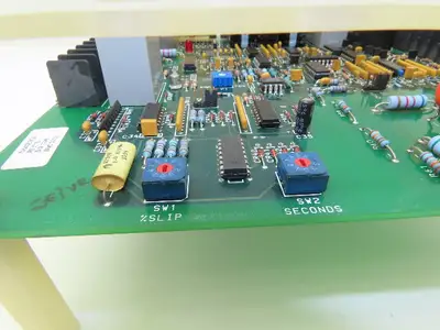 Cutler Hammer Eaton 7064C03G01 Synchronizing Control Board Timing Voltage Assy
