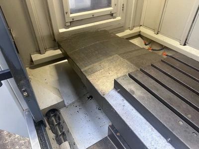 Used 2015 DUGARD 1000E Vertical Machining Centers GB | Charter Auctions #1469911