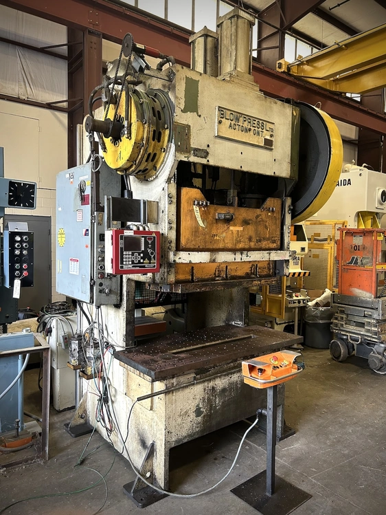 Used 1982 BLOW PRESSES BLOW GD60 PRESS O.B.I. Presses | Alma Machinery #898979