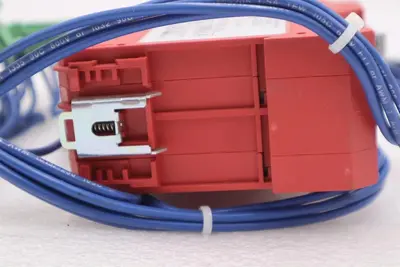 ALLEN-BRADLEY 440R-M23151 SER B 24VAC 250V SAFETY RELAY STOCK #K-2263