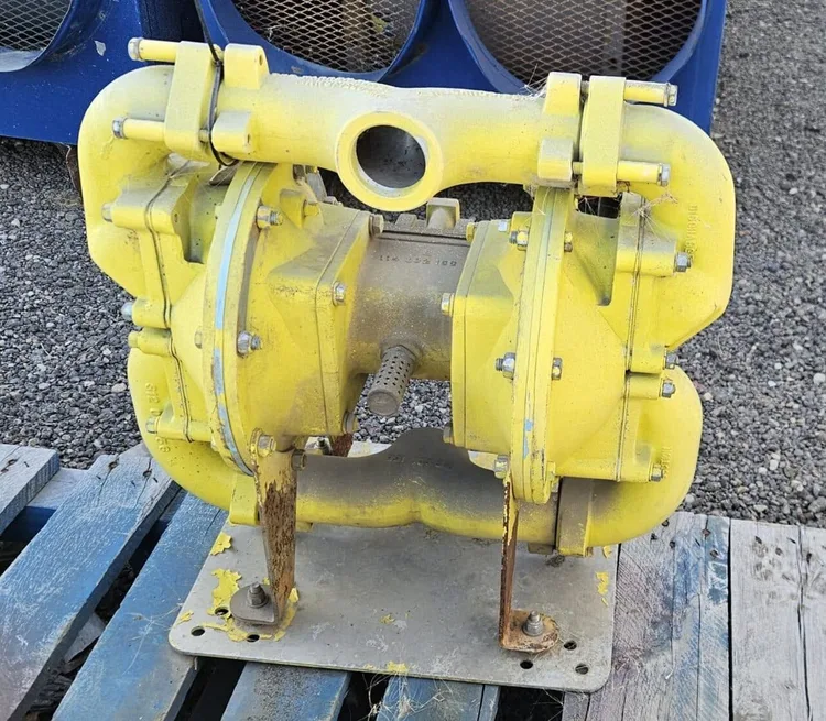 Used SANDPIPER HDF2 Diaphragm Pumps Saskatchewan CA | Certified Sales and Rentals #1637728