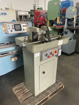 USED 1998 CLOTTU MECANIQUE AB-175