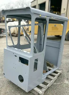 New | in-Stock AFTERMARKET CCC DRIVER CAB Cab Chassis trucks Pennsylvania US | East West Machinery & Drilling #1417901
