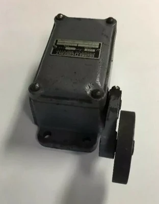 USED Square D 1053-B25-G1