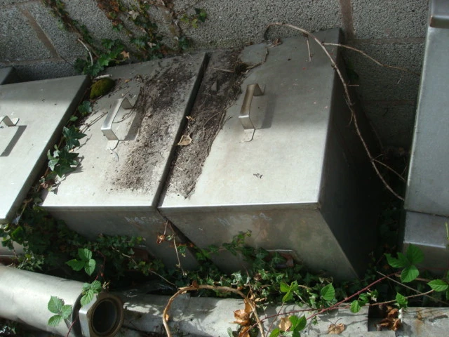 120 L Rectangular Tank With Lose Lid