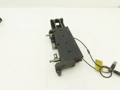 Used DE-STA-CO _UNKNOWN_ Pneumatic Cylinders Indiana US | Arrow Industrial #1249966
