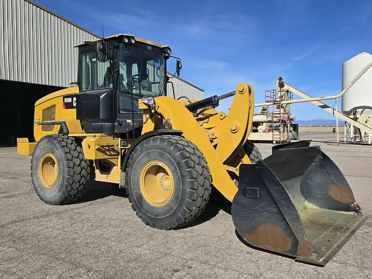Used 2018 CATERPILLAR 926M Wheel Loaders Utah US | Berry Machinery #911061