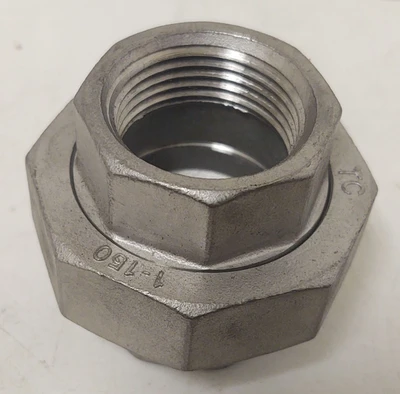 NEW Multiple Manufacturers 1 150 NPT UNION 316