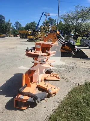 USED 2023 TOPCAT 00304312001A