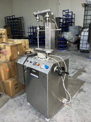 GMM S/S Twin Head filler 50 to 150 ML