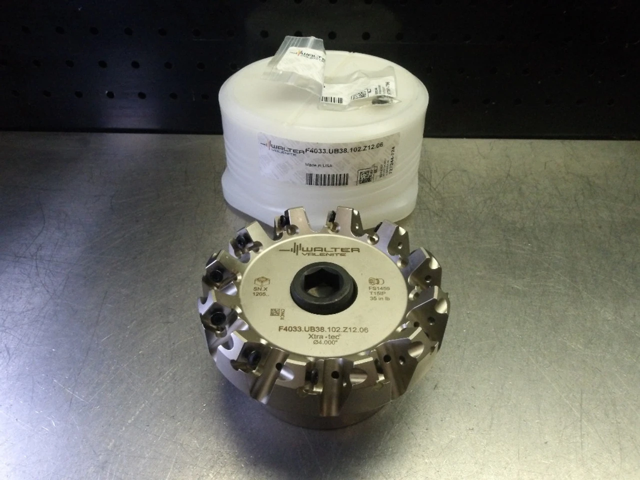 Walter 4" Indexable Coolant Thru Facemill F4033.UB38.102.Z12.06 (LOC3559)