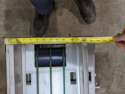 Infeed Conveyor for Pouch Filler