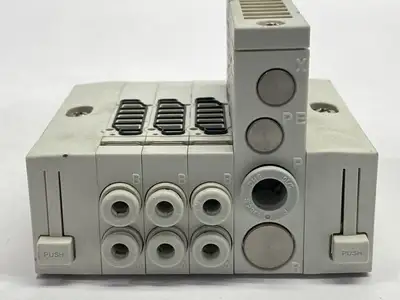SS5Y3-60-03U-4 | SMC  Pneumatic Manifold Assembly Cassette Body - Used