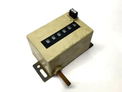 USED BARKER CONTROLS PNEUMATIC COUNTER