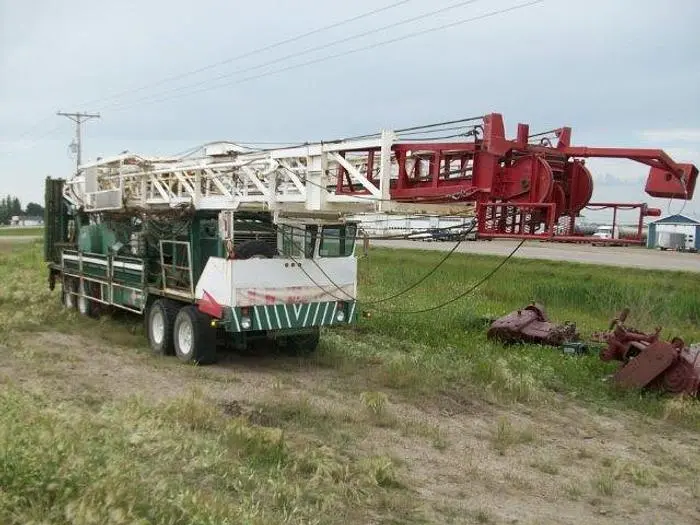 Used IDECO RAMBLER H-35 OILFIELD WORKOVER RIG / SERVICE RIG / PULLING UNIT Drill Rigs Saskatchewan CA | Chad Equipment #466719