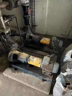 Used _UNKNOWN_ _UNKNOWN_ Ion Exchange Equipment FR | Apex Auctions #1552325