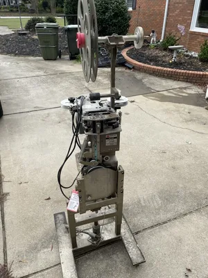 KWIK-LOK 872B Other Packaging Equipment | Envoy Equipment LLC (1)