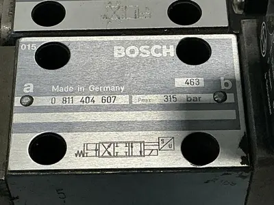 USED BOSCH 0 811 404 607