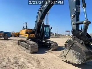 Used 2023 HYUNDAI HX380AL Excavators Texas US | National Equipment Dealers #1422399