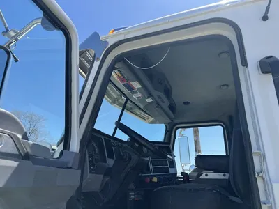 Used 2019 MACK PINNACLE Conventional trucks Minnesota US | Carco Truck & Equipment #1514263