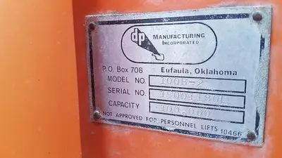 USED 2001 FRONTIER 4 AXLE CARRIER STYLE OILFIELD PUMP / KILL TRUCK