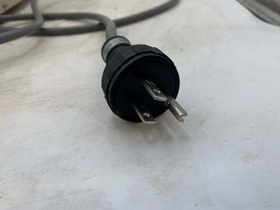 Shimadzu A-15 200-82007-01 15 Amp 100 Volt Transformer