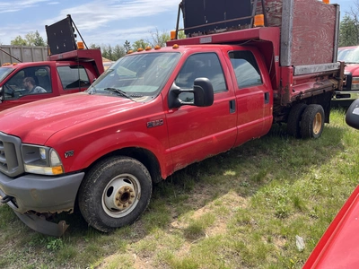 USED 2002 FORD F-350