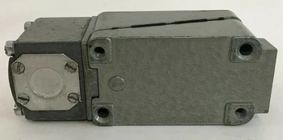 USED Telemecanique C2BJK013